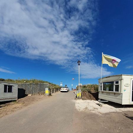Fantasy Island 6 Berth 576 호텔 잉골드멜스 외부 사진