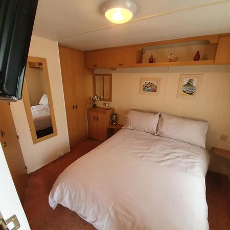 Fantasy Island 6 Berth 576 호텔 잉골드멜스 외부 사진
