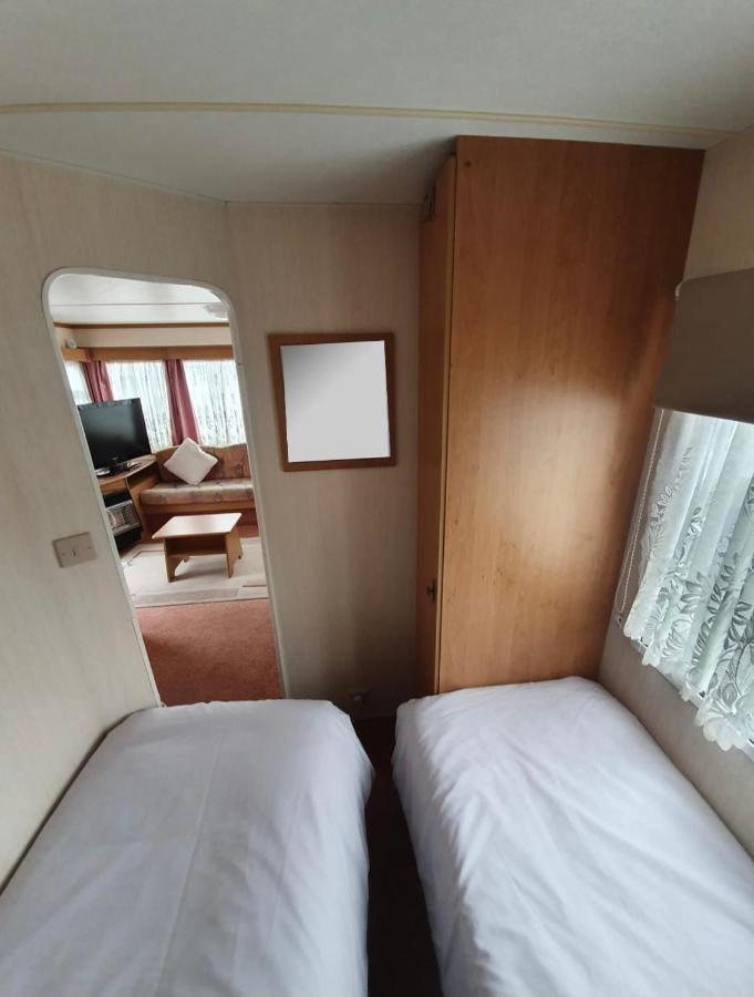 Fantasy Island 6 Berth 576 호텔 잉골드멜스 외부 사진